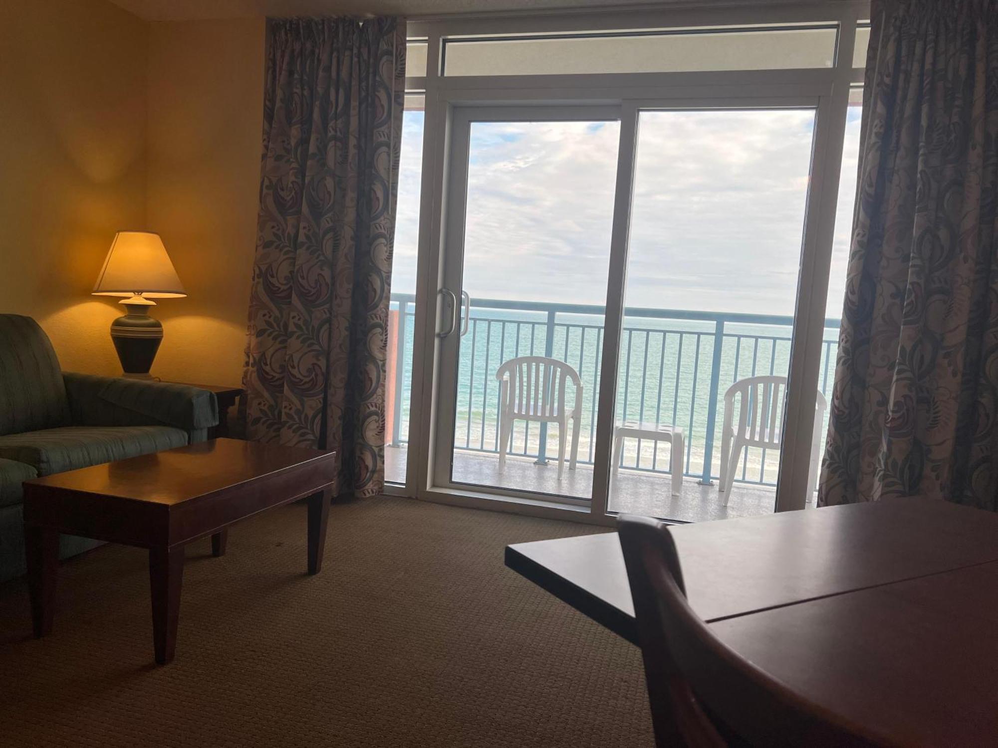 マートルビーチ 1604 N Ocean Blvd, 0703 - Ocean Front Sleeps 6ヴィラ エクステリア 写真