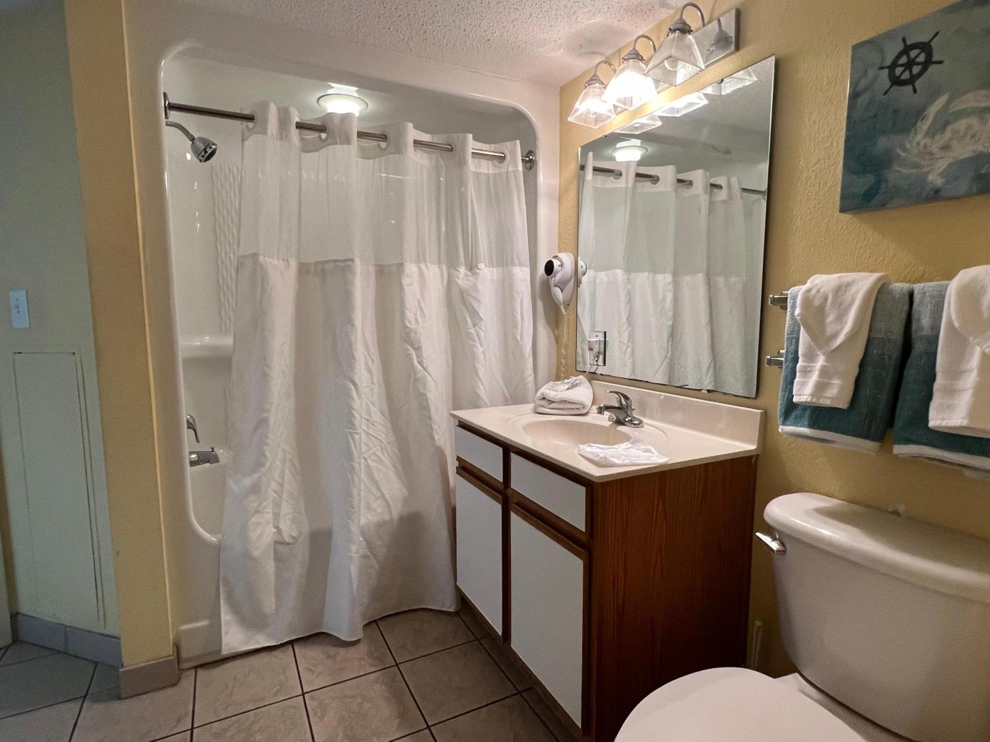 マートルビーチ 1604 N Ocean Blvd, 0703 - Ocean Front Sleeps 6ヴィラ エクステリア 写真